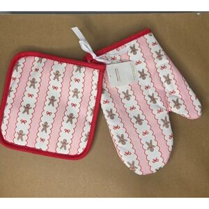 Pink Gingerbread Man Oven Mitt and Pot Holder Set Christmas Kitchen